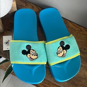 Disney Blue and Green Mickey Slide Sandals size M7/W9